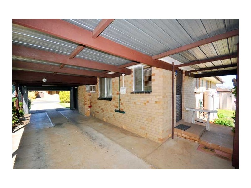 11 Fraser St, Wagga Wagga NSW 2650
