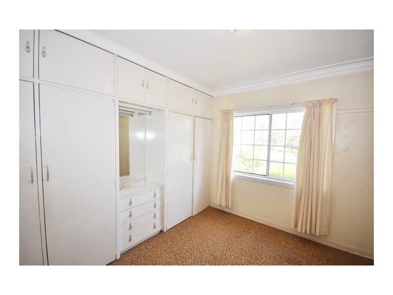 19 Spring St, Wagga Wagga NSW 2650