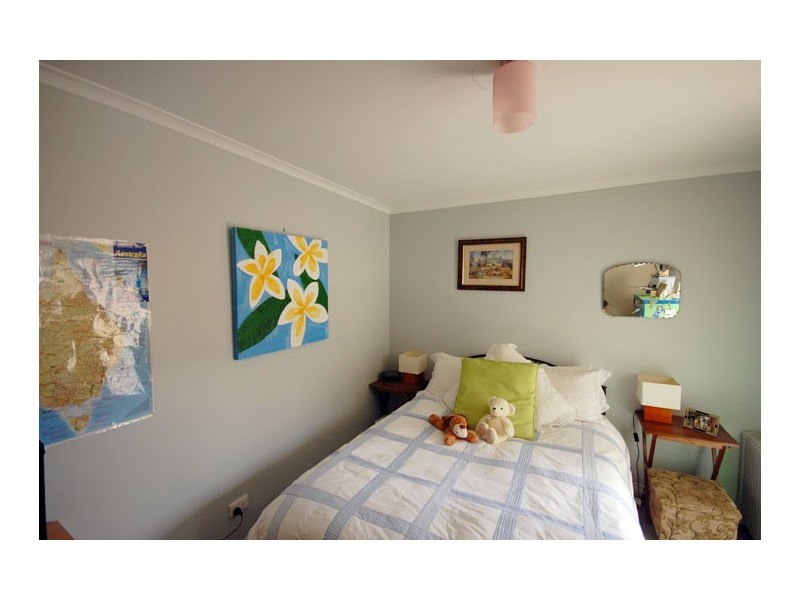 25 Brooklyn Dve, Bourkelands NSW 2650