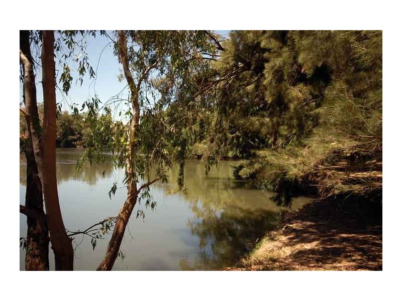 1 “Lumeah” River Road, Wantabadgery NSW 2650