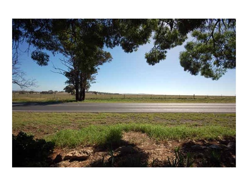 76 Allonby Ave, Wagga Wagga NSW 2650