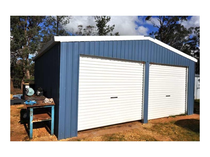 6 Namoi St, Boree Creek NSW 2652