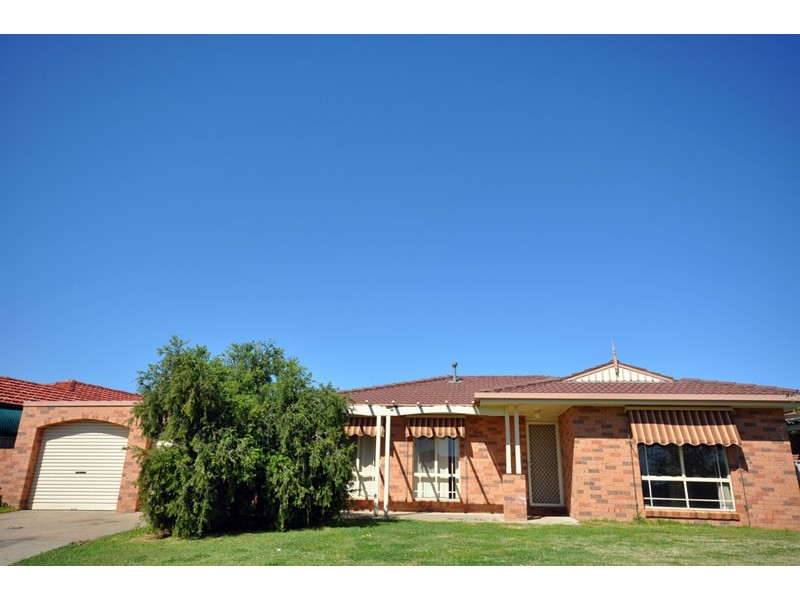 10 Yentoo Drive, Wagga Wagga NSW 2650