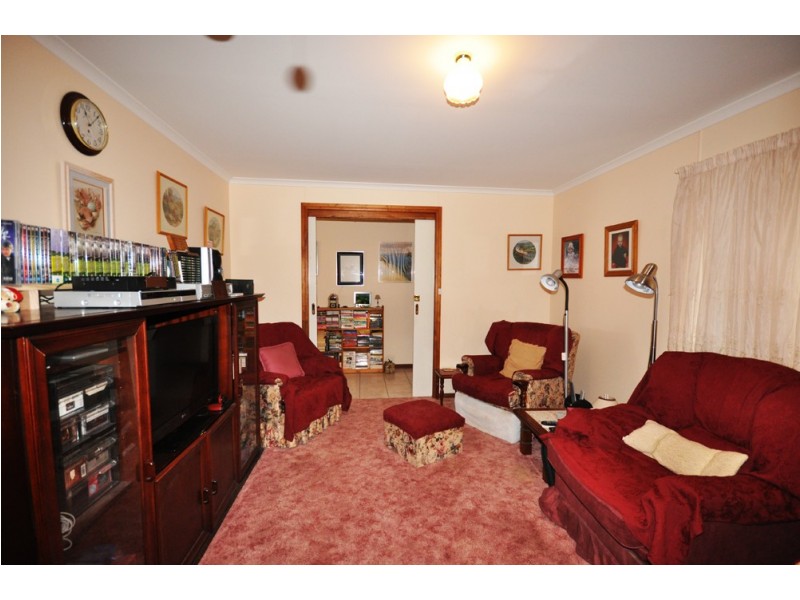 20 Cole St, Yerong Creek NSW 2642