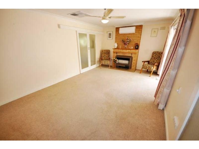 54 Nixon Cres, Wagga Wagga NSW 2650