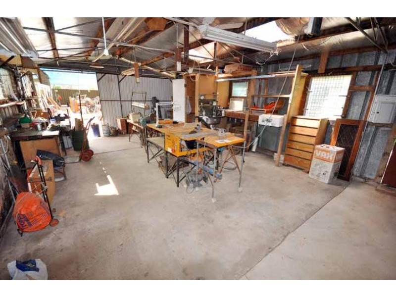 54 Nixon Cres, Wagga Wagga NSW 2650