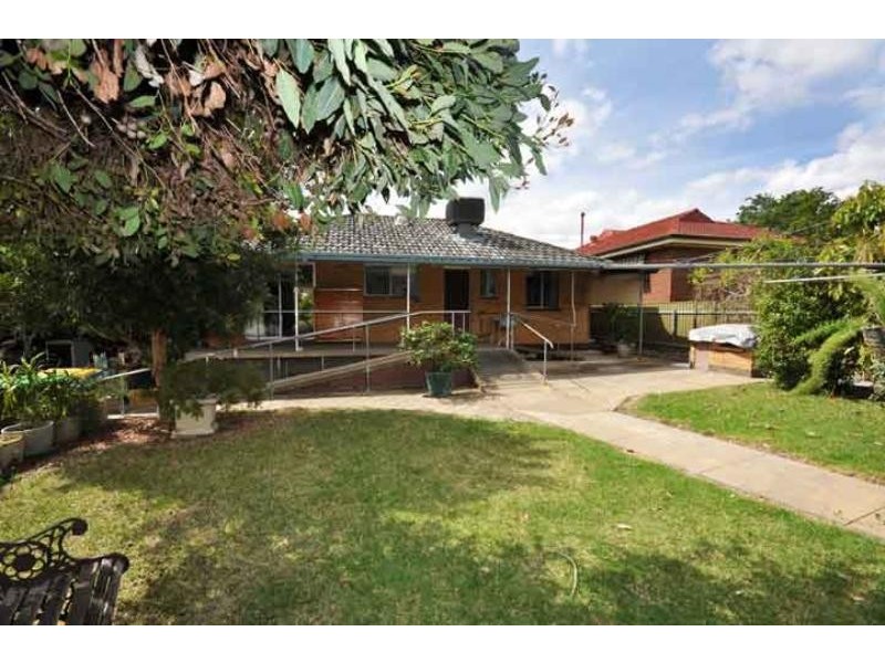 54 Nixon Cres, Wagga Wagga NSW 2650