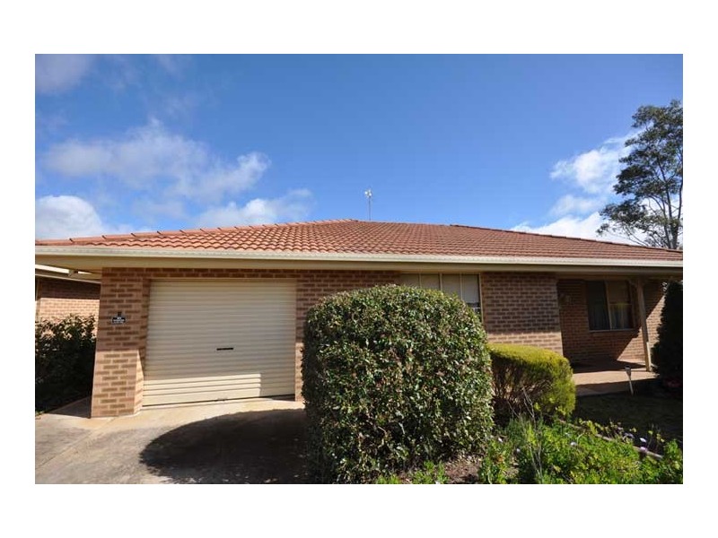 3/5 Travers St, Wagga Wagga NSW 2650