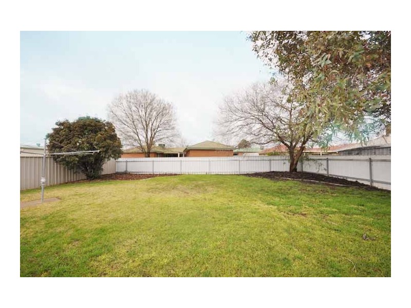 20 Juniper Pl, Forest Hill NSW 2651