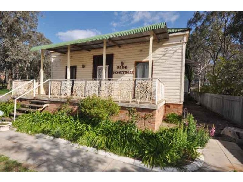 30 Kyeamba St, Mangoplah NSW 2652