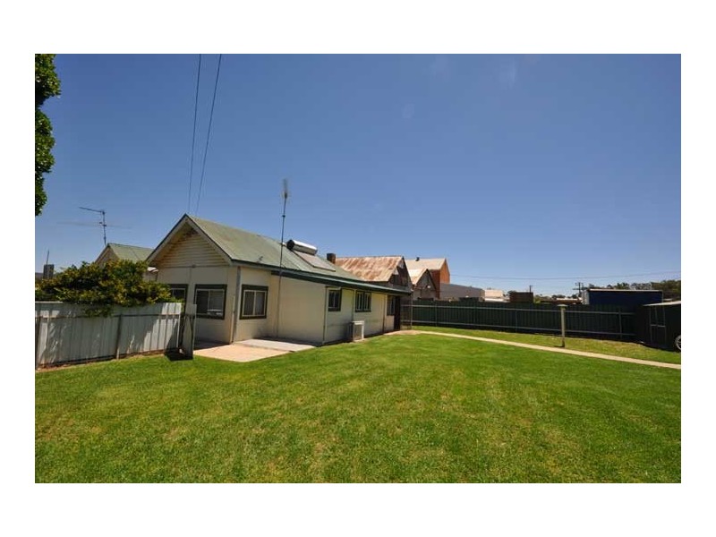 148 Urana St, The Rock NSW 2655