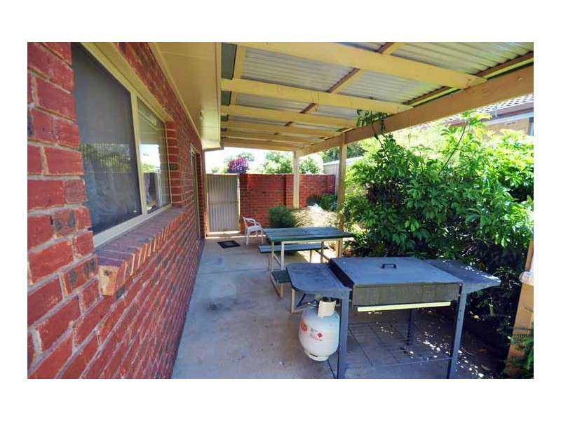 24 Lindsay St, Wagga Wagga NSW 2650