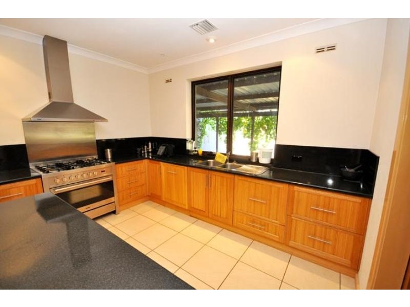 7 Mona Vale Rd, Ladysmith NSW 2652