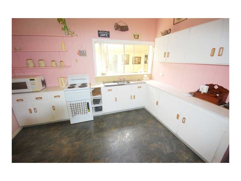 51-53 Sydney St, Tarcutta NSW 2652