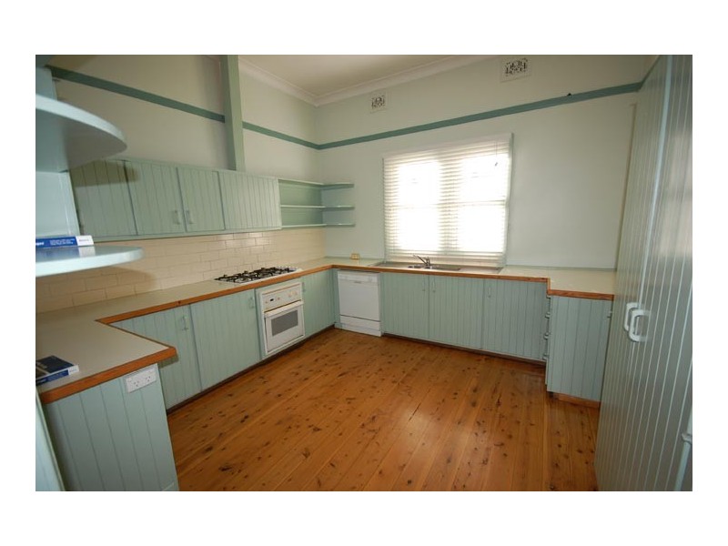 228 Edward Street, Wagga Wagga NSW 2650