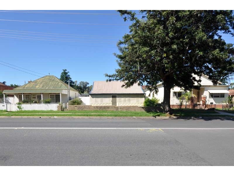 92,94,96 Railway St, Wagga Wagga NSW 2650