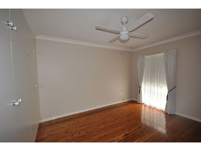 5 Bradley Place, Wagga Wagga NSW 2650