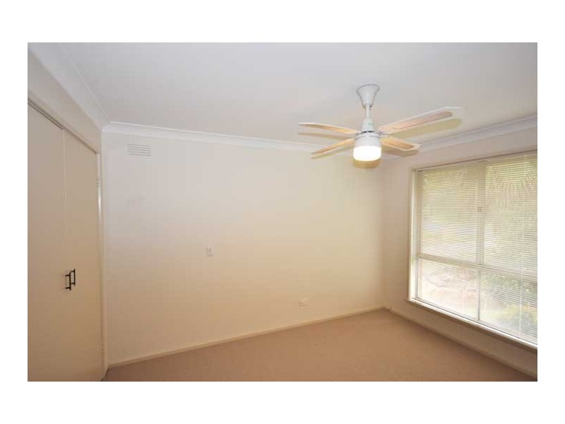 14 Mallory St, Wagga Wagga NSW 2650