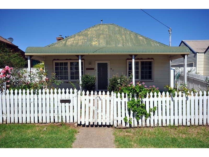 92 Railway St, Wagga Wagga NSW 2650