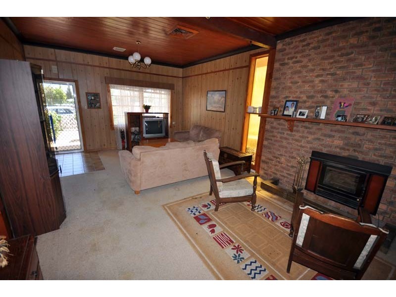 92 Railway St, Wagga Wagga NSW 2650