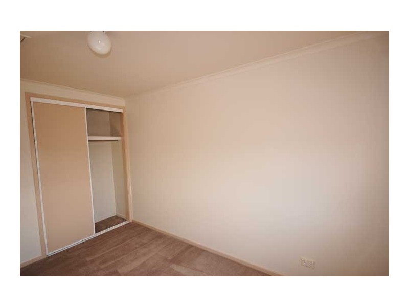 1&2 / 24 Sackville St, Forest Hill NSW 2651