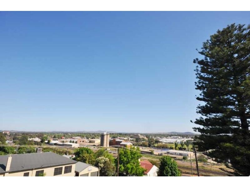 5 Beauty Point Ave, Wagga Wagga NSW 2650