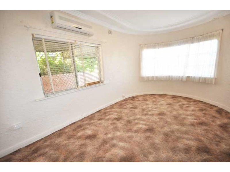 5 Beauty Point Ave, Wagga Wagga NSW 2650