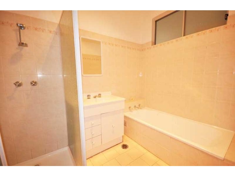 5 Beauty Point Ave, Wagga Wagga NSW 2650