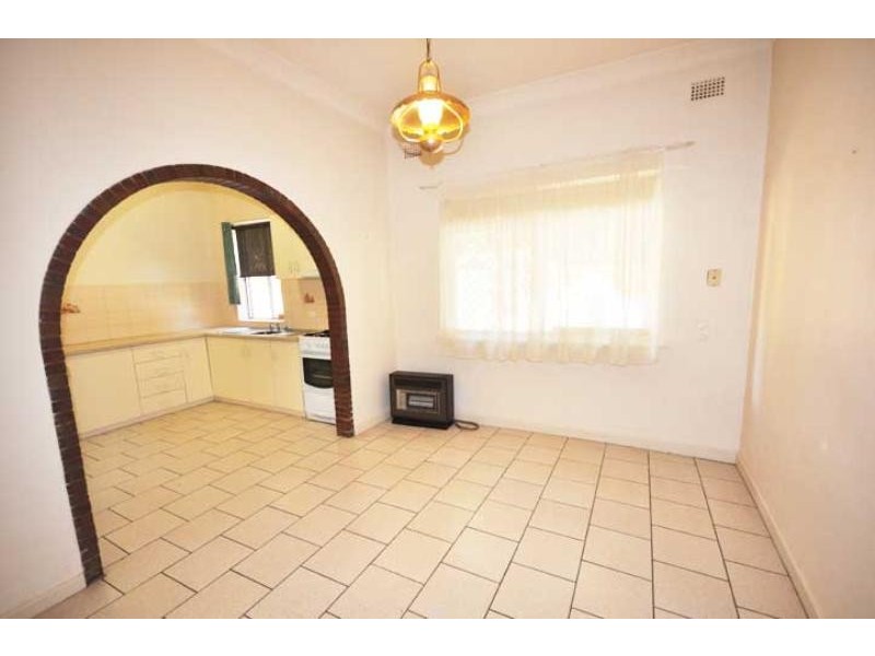 5 Beauty Point Ave, Wagga Wagga NSW 2650