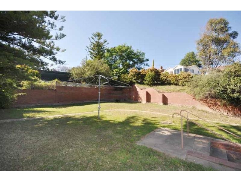 5 Beauty Point Ave, Wagga Wagga NSW 2650
