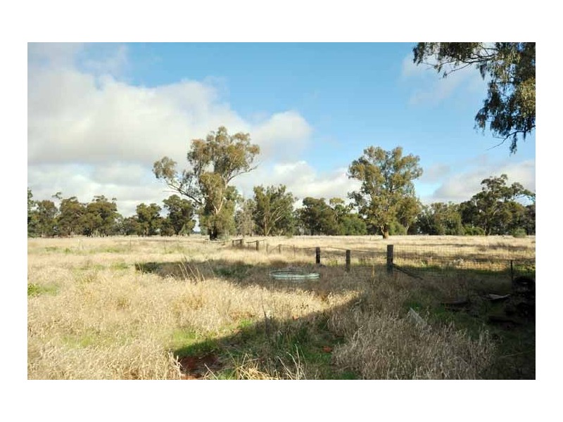 1 Allwron Park, Sandigo NSW 2700