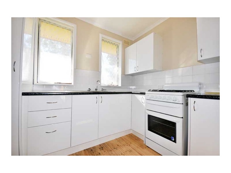 43 Adams St, Ashmont NSW 2650