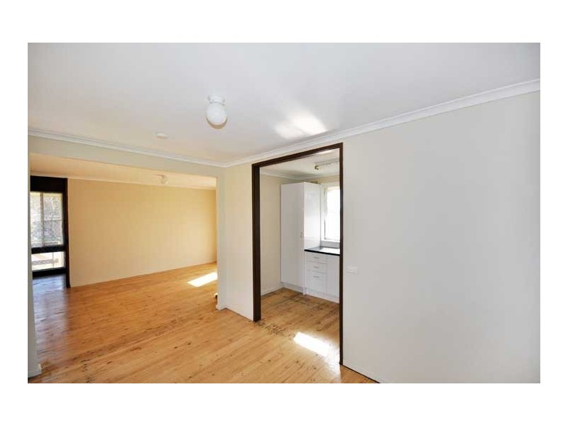 43 Adams St, Ashmont NSW 2650