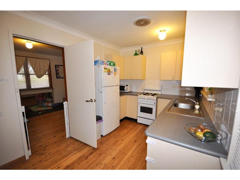 51 Bulolo St, Ashmont NSW 2650