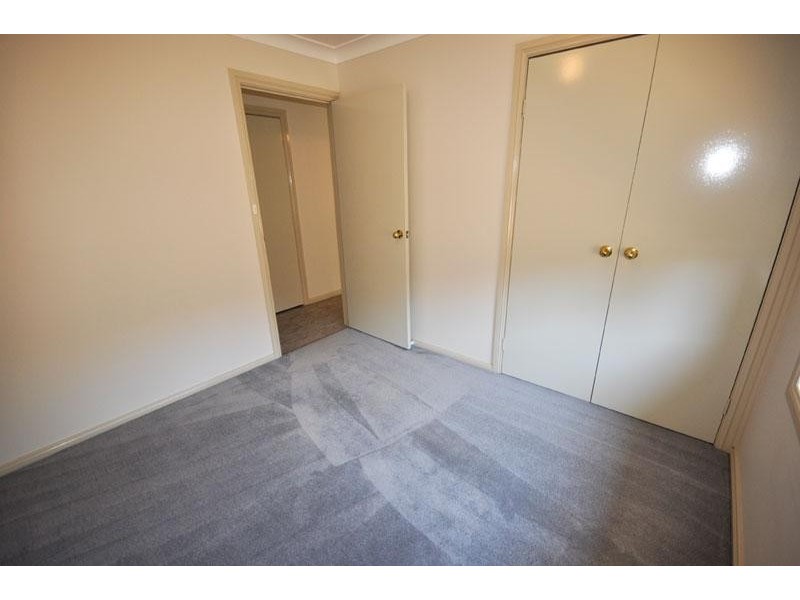 25 Eldershaw Dve, Forest Hill NSW 2651