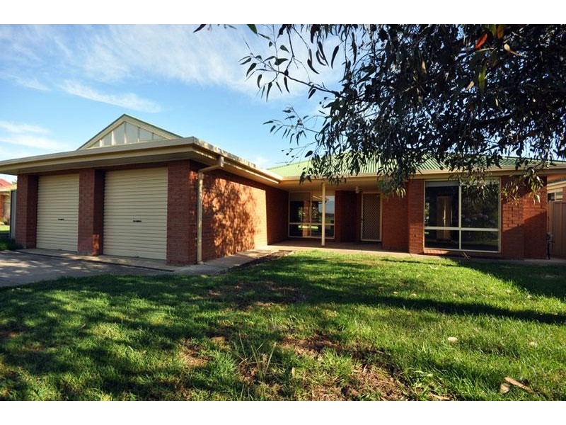 42 Eldershaw Dr, Forest Hill NSW 2651