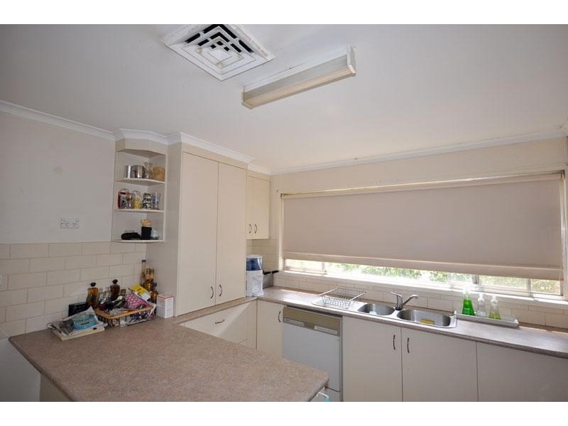 12 Centenary Ave, Tarcutta NSW 2652