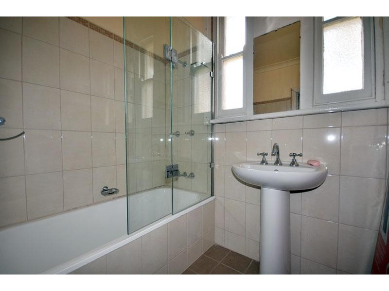 6 The Boulevarde, Wagga Wagga NSW 2650