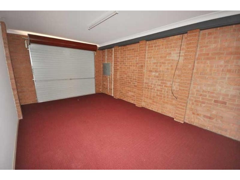 2/52 Eldershaw Dr, Forest Hill NSW 2651