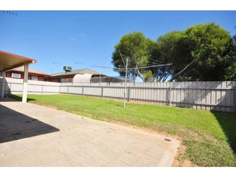 2/52 Eldershaw Dr, Forest Hill NSW 2651