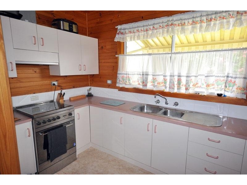 32 The Boulevarde, Wagga Wagga NSW 2650