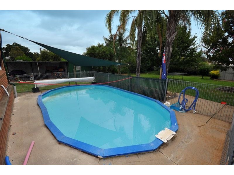 32 The Boulevarde, Wagga Wagga NSW 2650