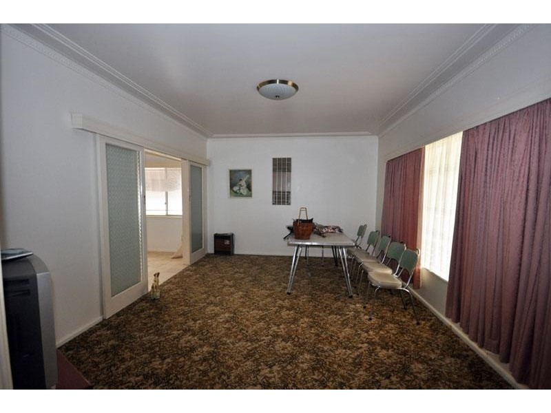 53 Urana St, Lockhart NSW 2656