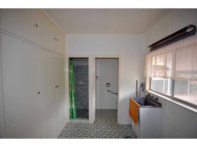 53 Urana St, Lockhart NSW 2656