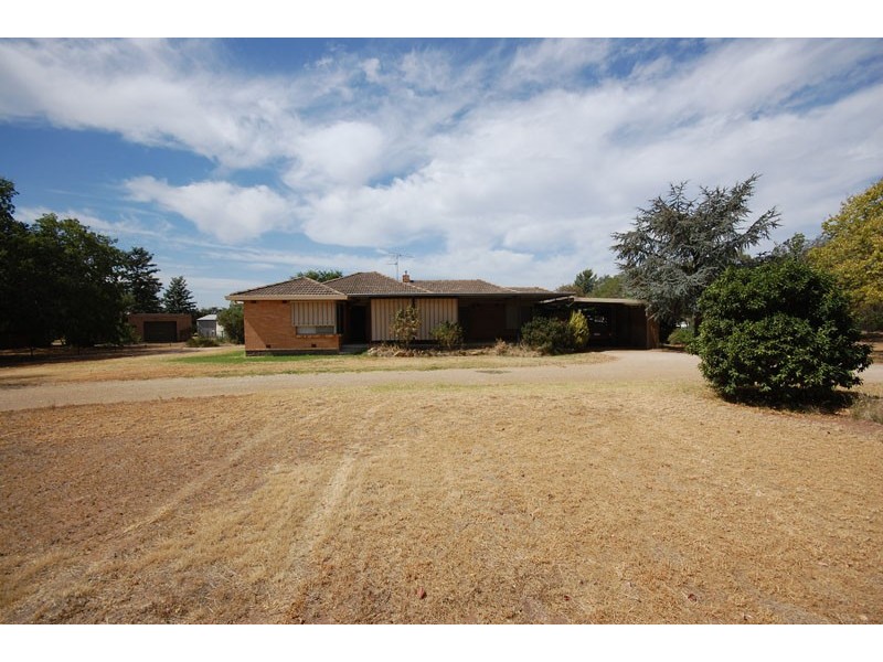 45 Third, Henty NSW 2658