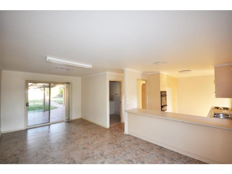 1 Frances Crt, Wagga Wagga NSW 2650