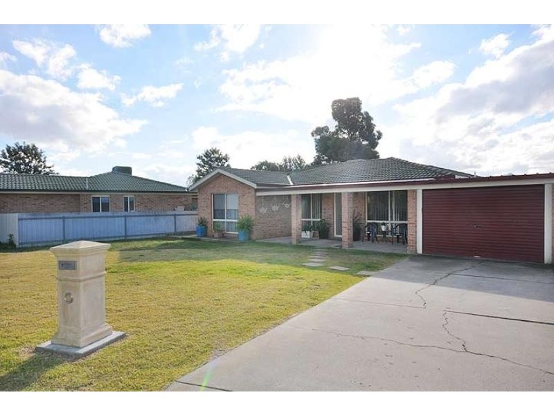 20 Eldershaw Dve, Forest Hill NSW 2651