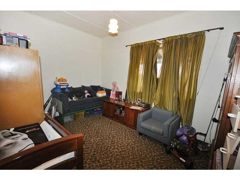 30 Reid, Lockhart NSW 2656