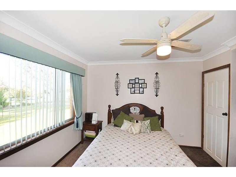 121 Byrnes Rd, Wagga Wagga NSW 2650