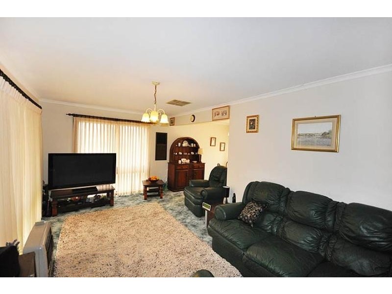 65 Missouri Ave, Wagga Wagga NSW 2650
